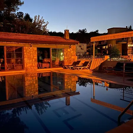 Pinar Hotel