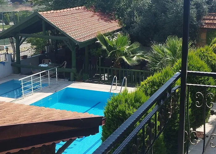 Pinar Vintage House *