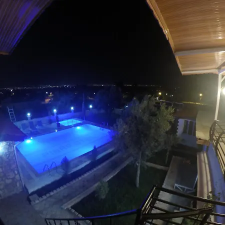 Ξενοδοχείο Pinar *