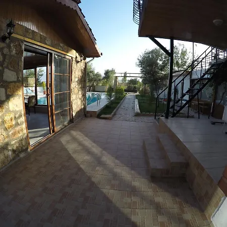 Pinar Vintage House