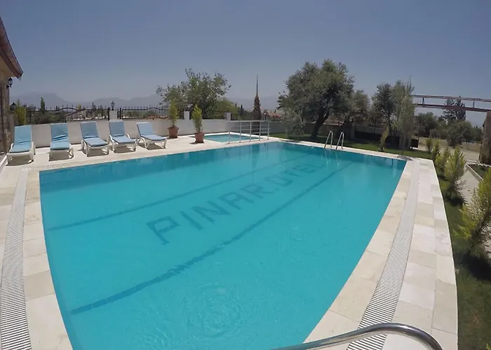 Pinar Otel *