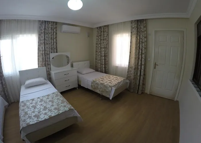 Pinar Otel * פמוקלה