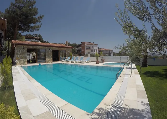 Pinar Otel מלון פמוקלה